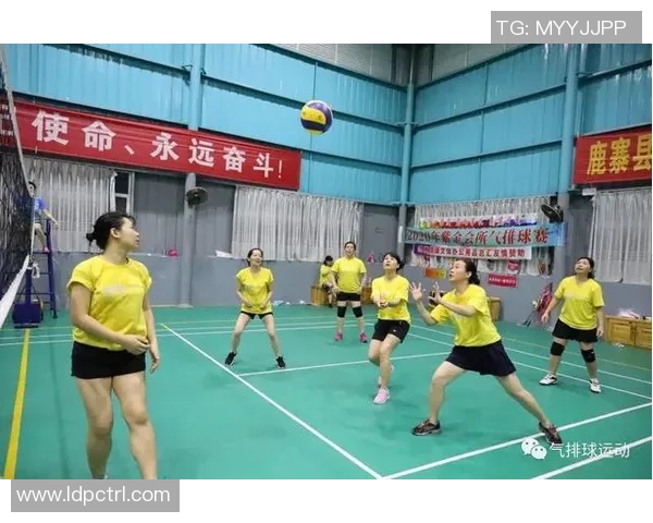 成都排球队心理素质提升之路：从挑战到突破的热议与反思